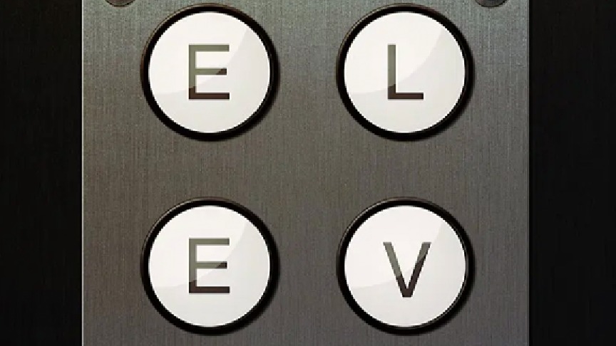 熊孩子故意乱按电梯，导致一群人生命受到威胁