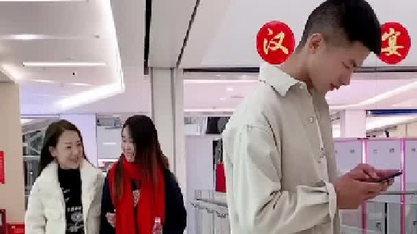 帅哥为什么要喝我水