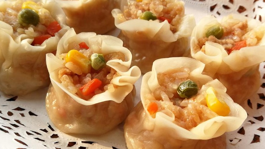 亲手制作烧麦的快乐，感受美食带来的心灵滋养