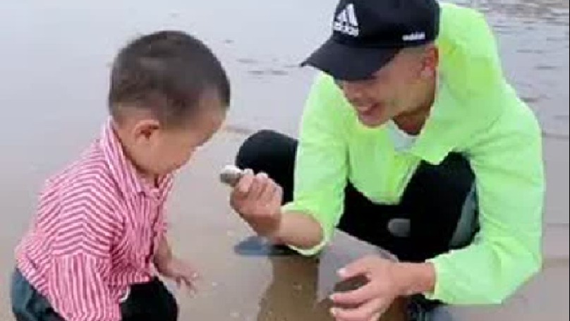 靠海就要多出去赶海