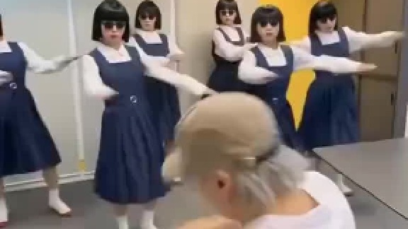 星爷现场编排舞蹈？