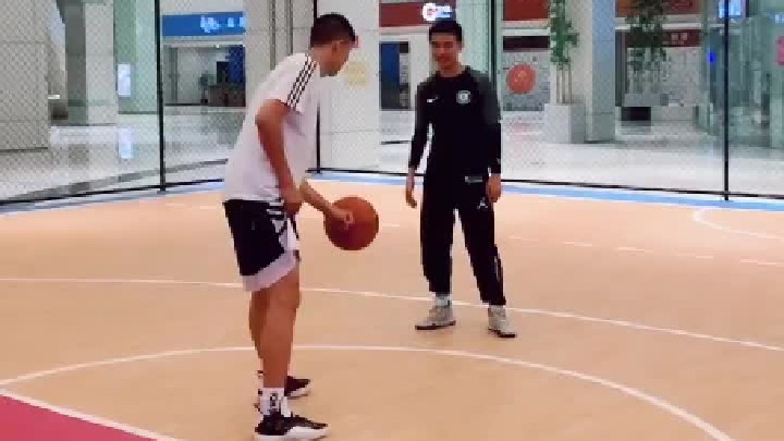 两个球你觉得进了几个？