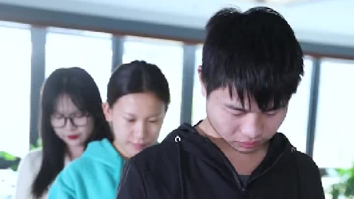 刚上班就得罪了主管怎么办？你们有什么好办法吗？