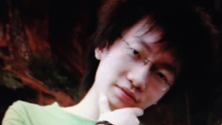 拍摄于09年，刚读研究生。那时候的发量太令人羡慕了！大腿还没我现在手臂粗