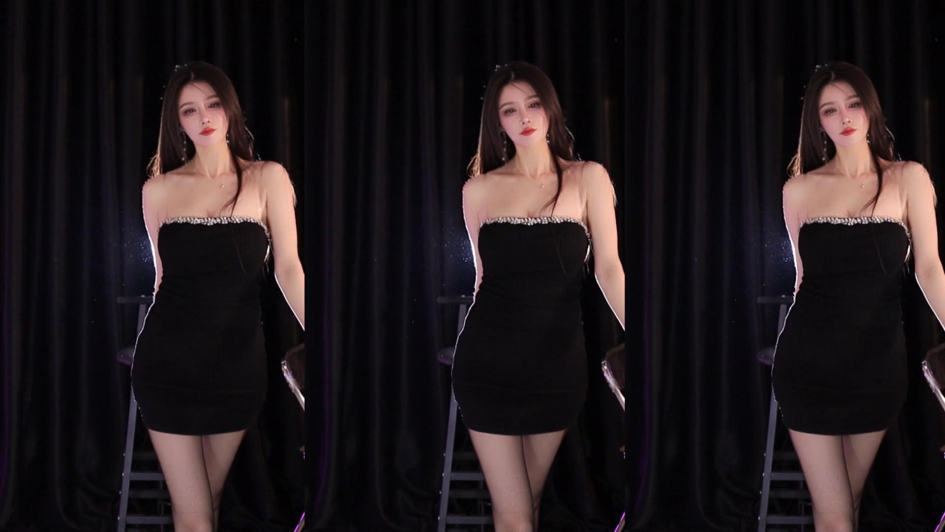 【李六六灬】黑丝白丝或者肉丝？