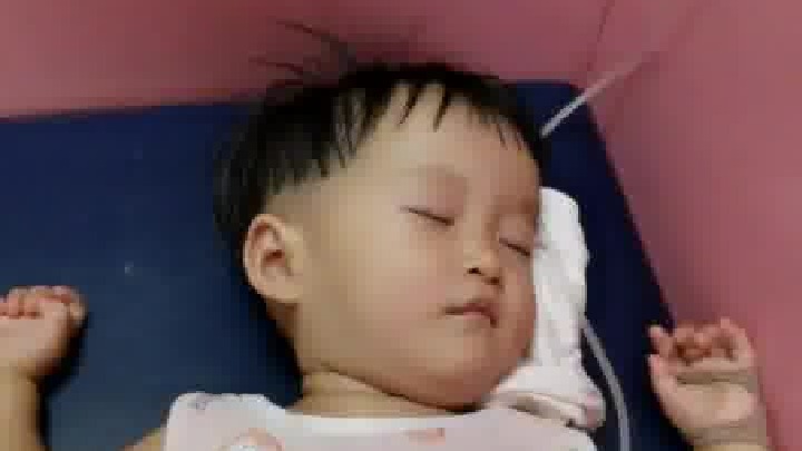 糖糖第一次打点滴记录