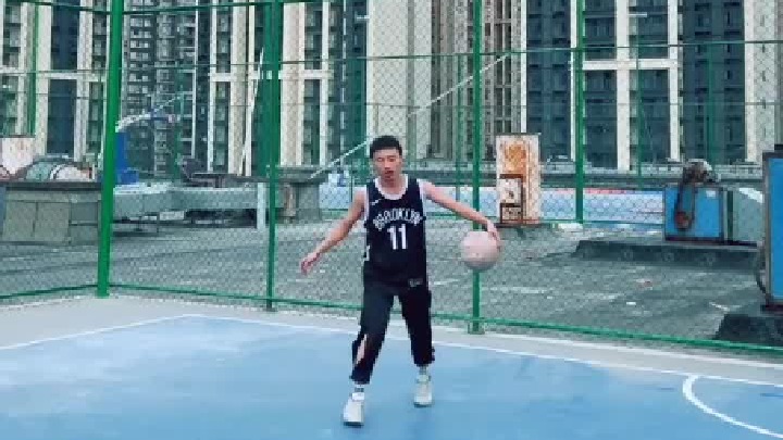 有没有因为一件事一个人喜欢上篮球