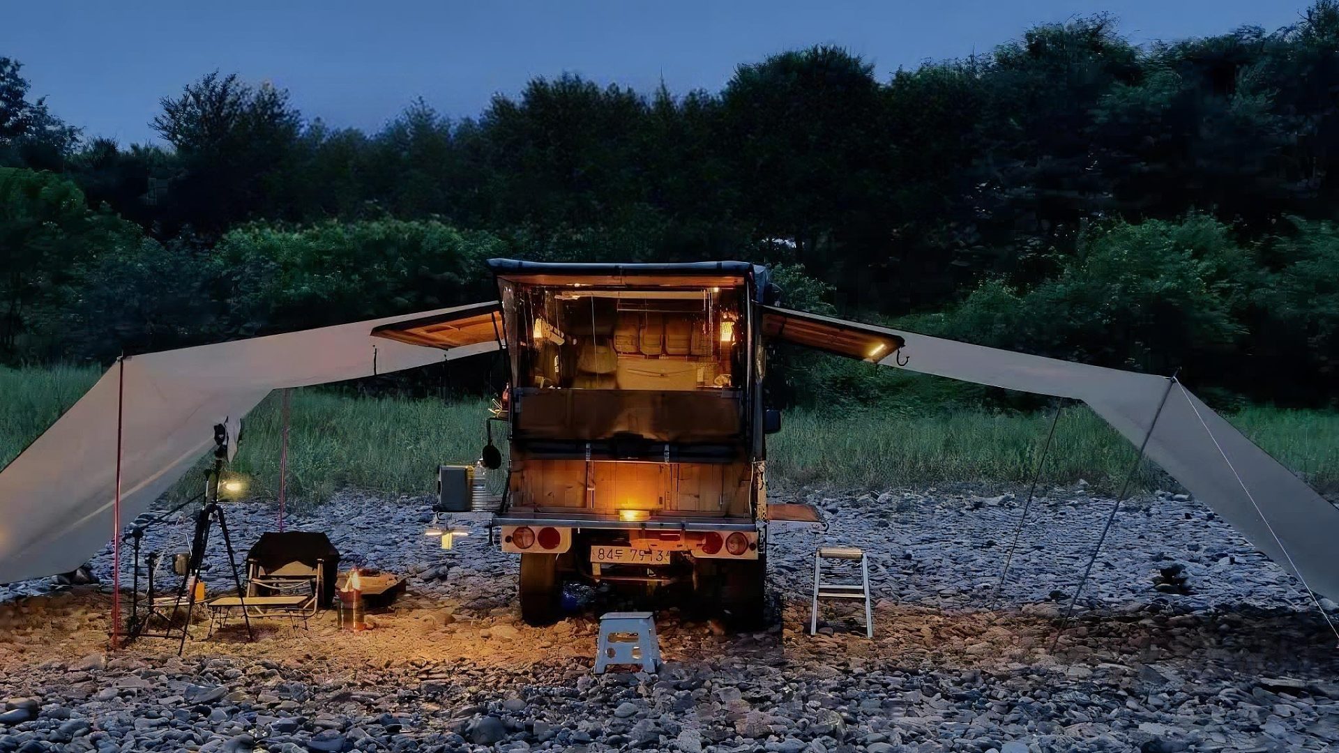 自制房车的雨天露营（第三集）