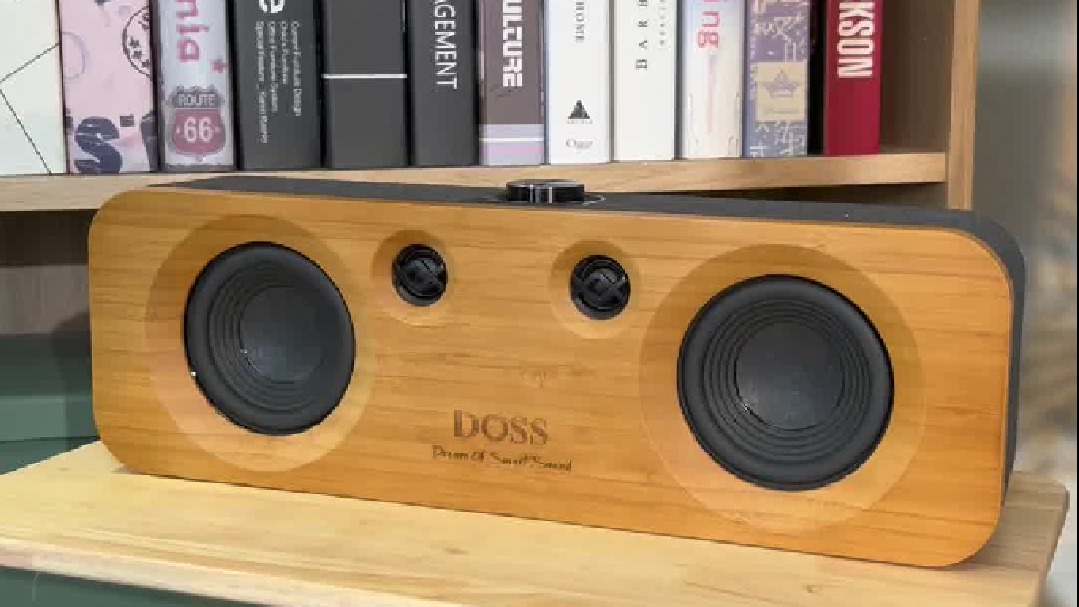 当音乐响起仿佛瞬间将人带入了一个全方位的音乐空间