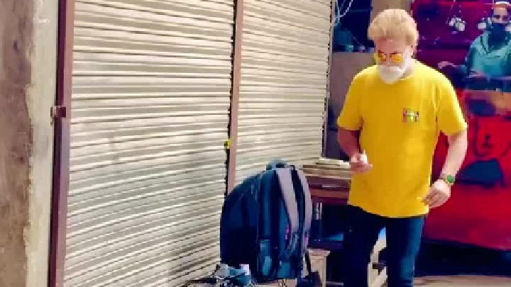 老六无德路人遭殃