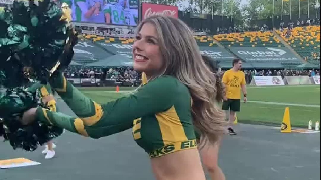 太喜欢这样的青春感满满的啦啦队了