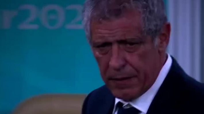 我差点就要碰到月亮了 可惜天却亮了