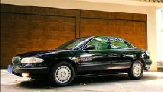 纯正的美系豪华轿车，记忆中的大别克，时隔二十年他还依旧美丽