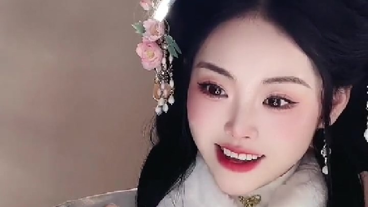 一人演完全剧！就缺个男主