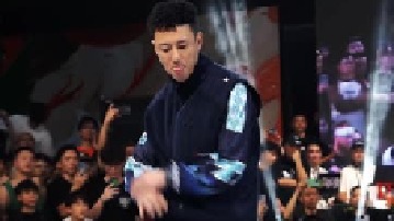 来点狠的，帅哥街舞