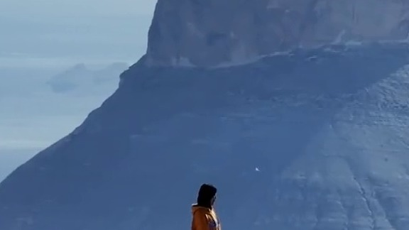 你应该去看山川湖海，去追寻诗和远方，去寻找灵魂里的另一个自己