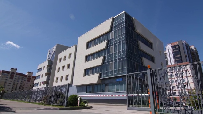 解锁专业英语考试的成功之门：专四专八预报名与定制辅导