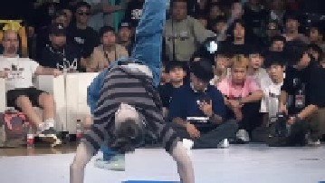 这小哥哥很厉害，必须给手