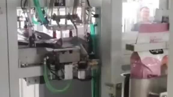重袋狗粮双工位生产线