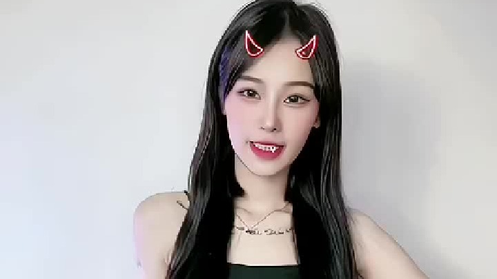 一天不看美女就难受的好朋友！