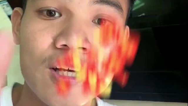 希望你，小小烦恼都不见，小小愿望都实现，新年快乐天天开心～