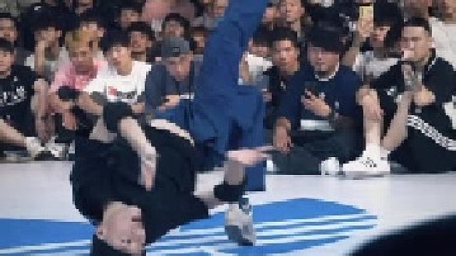 有态度，人还挺帅