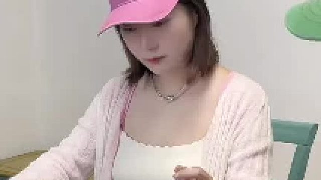 已经伸手摸牌了，证明放弃胡这张了