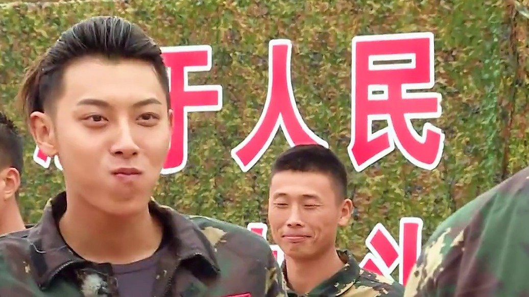 黄子韬，真正的搞笑男！