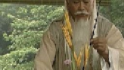 細(xì)思極恐！真正的雄霸其實(shí)早就死了，白發(fā)雄霸另有其人！