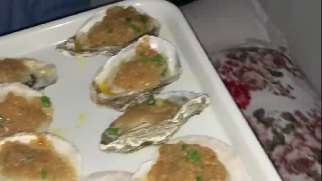 朝朝暮暮烟火气，杯盏温柔漫人间～