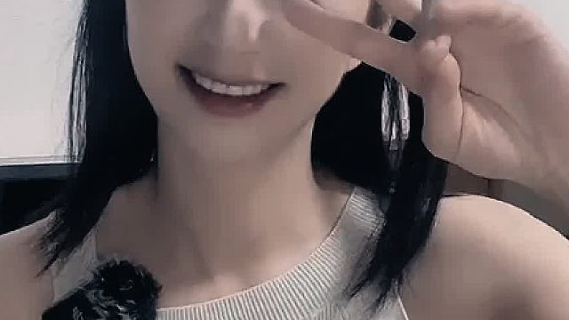 作为产业龙头，引领的新技术新设计应该知道但不全学，要不只能长望其项背