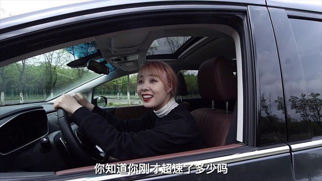 气抖冷，一百万的埃尔法在日本只比奥德赛贵出一台IPHONE13的钱？