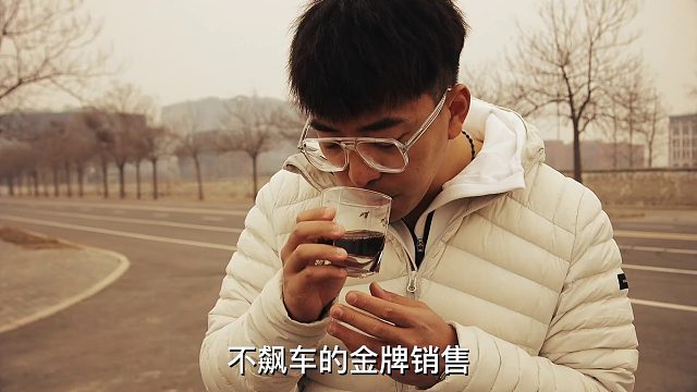 虽然不是BBA，但这辆红旗H9就是50万级最强大佬车！
