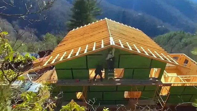 山顶上建造独栋豪华别墅，这操作确实被震惊了！