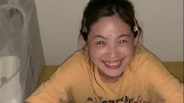 不怕你们笑话，我经常觉得我老婆身上有一种母爱的感觉，每次难过的时候她总是能抚平我的心。