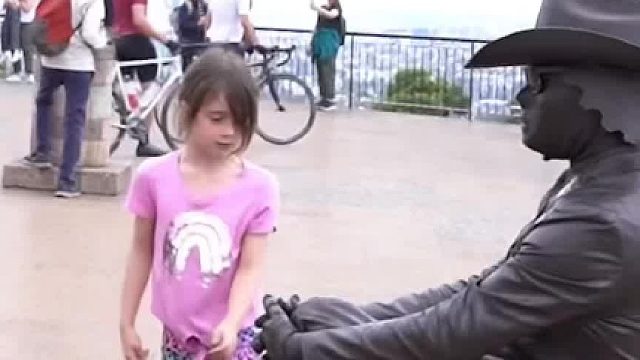 人类的悲欢并不相通