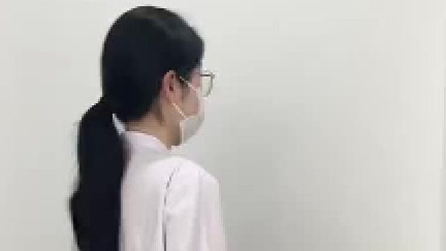 护士，眼镜，变装，哎呀关键词都齐了