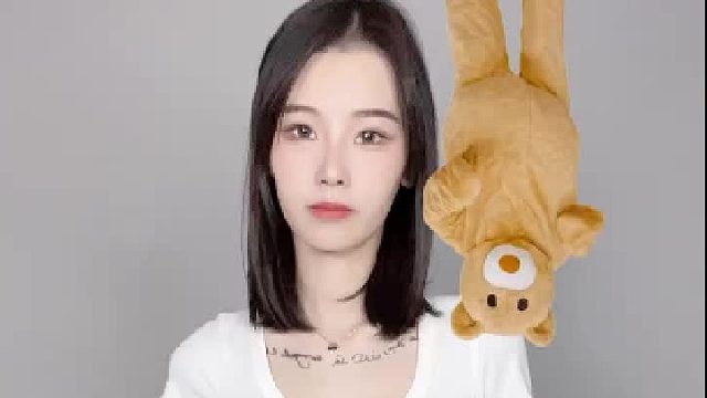 跳舞小熊