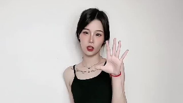 干嘛这么看着我