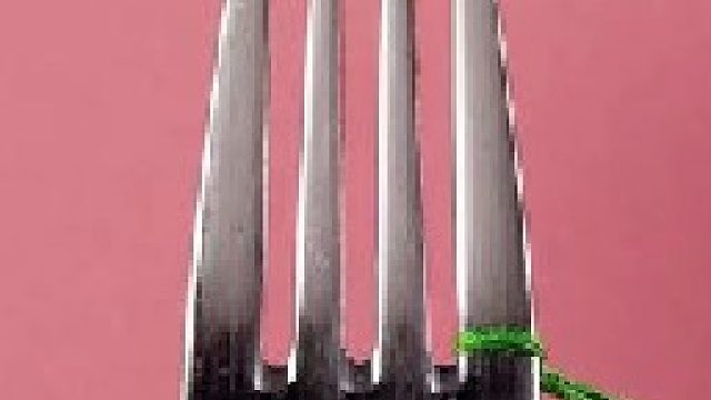 活了30年才发现，原来家里的衣服全都挂错了！