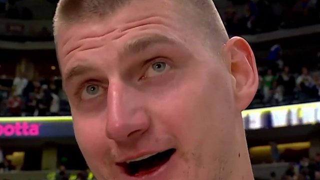 约基奇就是当世第一人!没什么意见吧