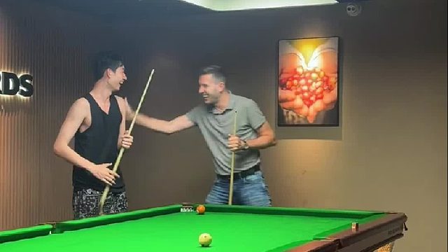 斯诺克是可爱的 生活是好玩的