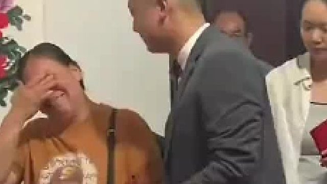 老公离开三年后娘家安排新娘改嫁...