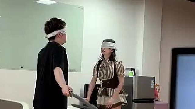 服了这两个大聪明