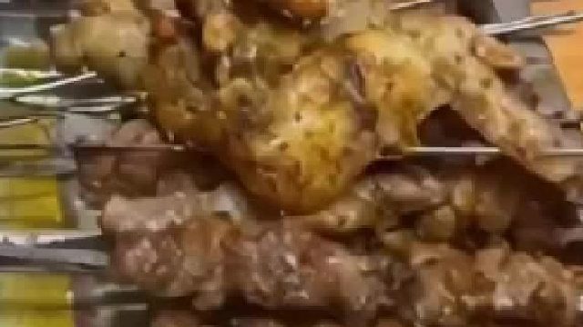 过分了，还能不能让人好好撸串了。