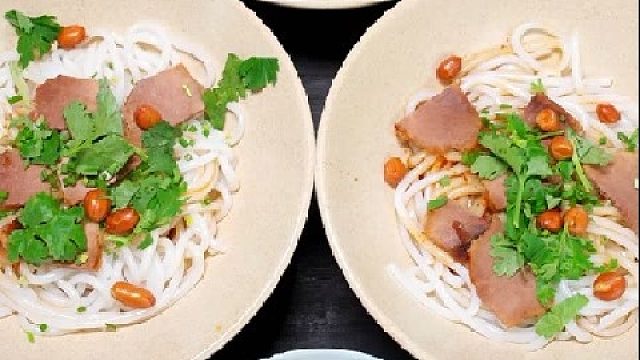 你们数数宇姐一口气吃了几个蛋.