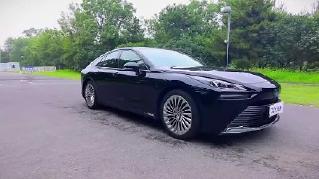 丰田氢能源车MIRAI，它会是新能源车的未来吗？