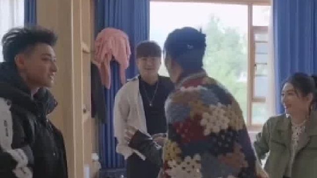 那英的反应简直是在演我