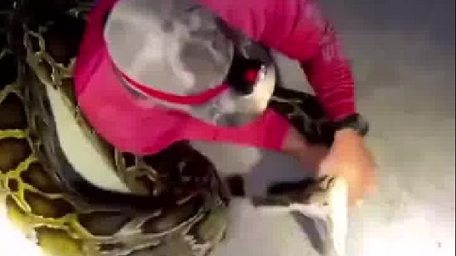 没人帮忙这人会不会被绞死