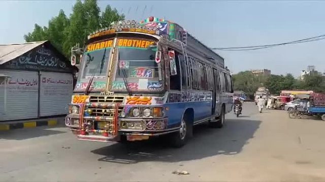 巴铁师傅制作艺术大巴车全过程